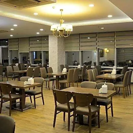 Hotel Sarissa 4*