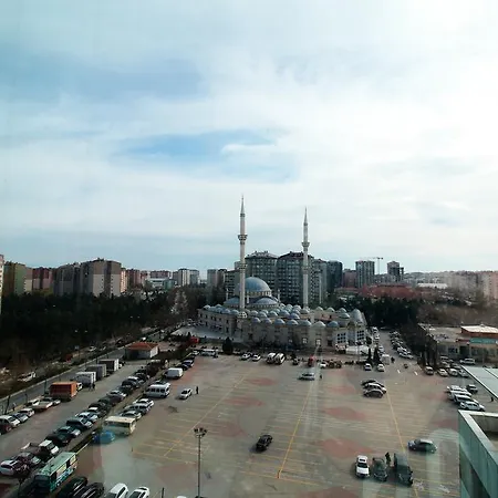 Sarissa Hotell 4*