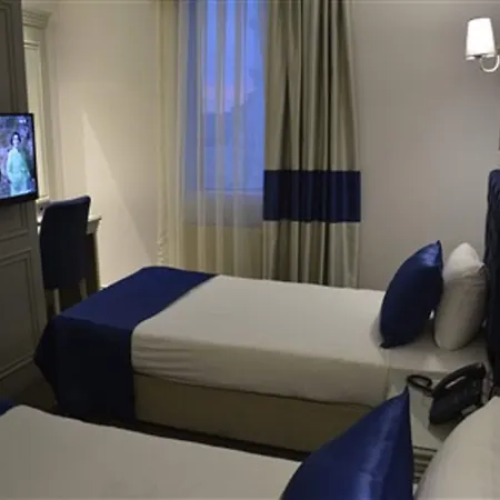 מלון Sarissa 4*